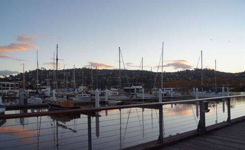 Mudbar And Restaurant - Holiday Find 17