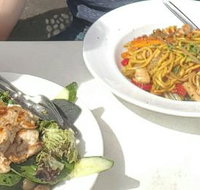 Tin Roof Cafe - Holiday Find