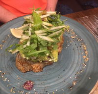 Two Sisters Cafe - Holiday Find