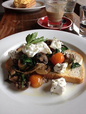 The Lower Deck Cafe - Holiday Find 0
