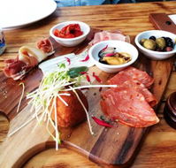 Cattinalla's Caffe  Wine Bar - Holiday Find