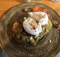 Three Little Birds Cafe - Holiday Find