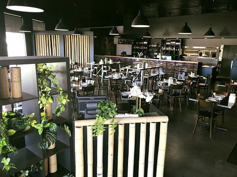 UBE Bar & Eatery - Holiday Find 0