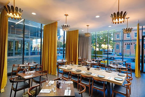 La Tierra Restaurant - Holiday Find 0