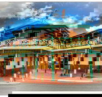 Austral Hotel - Restaurant - Holiday Find