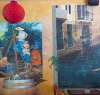 Gracie's Bakery  Cafe - Holiday Find