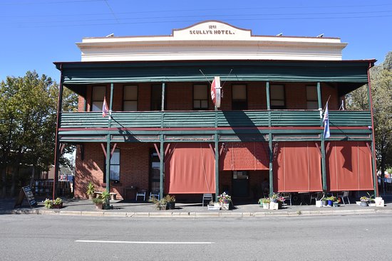 Kinypanial ACT Holiday Find