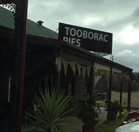 Tooborac Pie Shop - Holiday Find