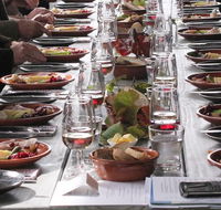 Waratah Hills Vineyard - Holiday Find