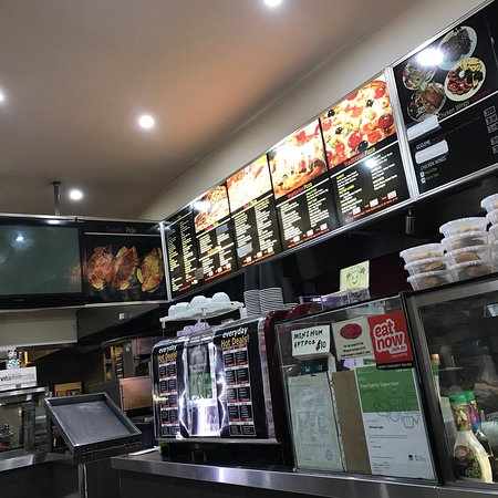 Oz Pizza And Kebabs - Holiday Find 0