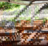 Blaxland Inn - Holiday Find