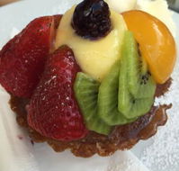 Cafe Creme Della Creme - Holiday Find