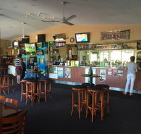 Riverview Tavern - Holiday Find
