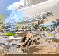 The Boathouse Bar  Restaurant - Holiday Find