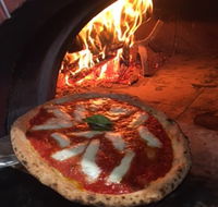 Ometto pizza bar - Holiday Find