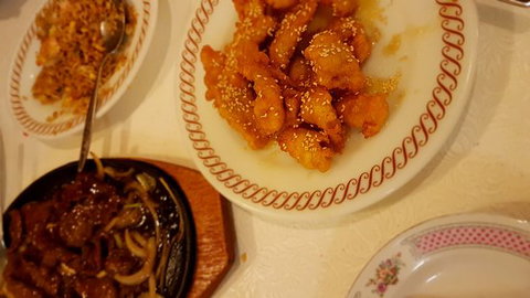 Lucky Inn Chinese Restaurant - Holiday Find 0