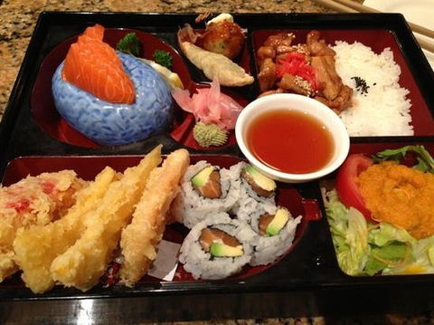 Mr Sushi King - Holiday Find 0