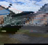 Munch  Go's Diner - Holiday Find