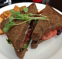 Pacino's Cafe - Holiday Find