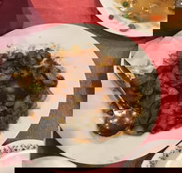 The Camellia - Holiday Find