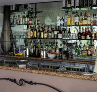 The Rocks Restaurant  Bar - Holiday Find