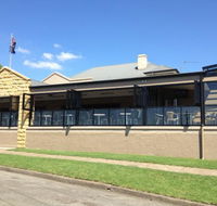 The Junction Inn Hotel - Holiday Find