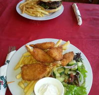 Thunderbolt Inn Bistro - Holiday Find