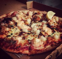 Crust Gourmet Pizza Bar - Holiday Find