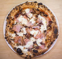 Pizza Artigiana - Holiday Find