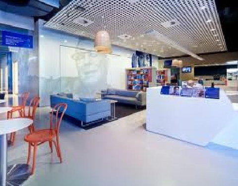 AIM Cafe - Holiday Find 0