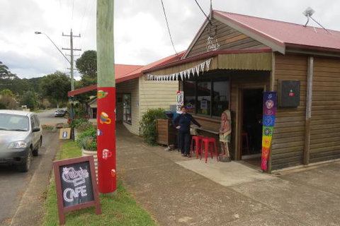 Ruby's Cafe - Holiday Find 0