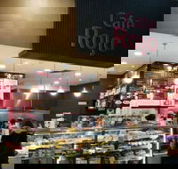 Cafe Rojo - Holiday Find