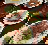 Leyalina - Holiday Find