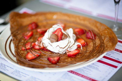 Reveleys Cafe - Holiday Find 0