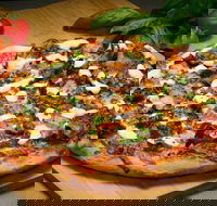 Darvid's Pizzeria - Holiday Find