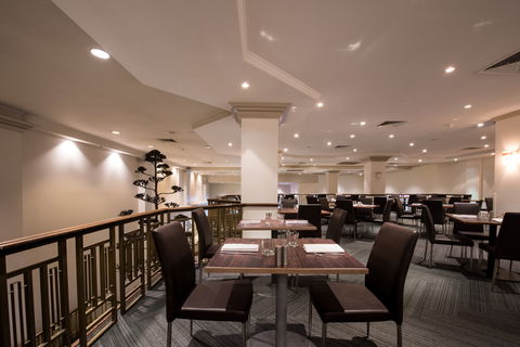 Bistro Sixty5 At Hotel Grand Chancellor Adelaide - Holiday Find 1