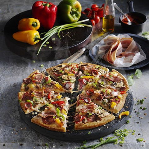 Domino's - Holiday Find 0