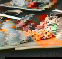 Izumi - Holiday Find