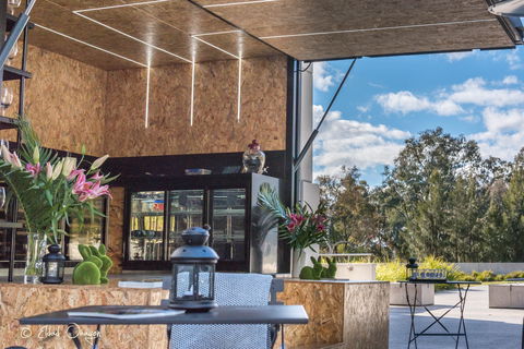 The Pop Inn By Wine Bar Co. - Holiday Find 1