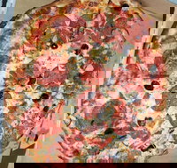 Goofy's Pizza House - Holiday Find