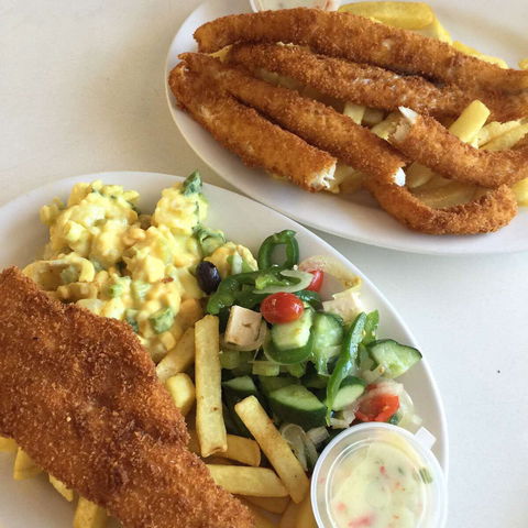 Captain Hook Seafood - Holiday Find 0