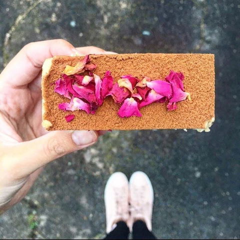 Deb's Bakehouse - Holiday Find 0