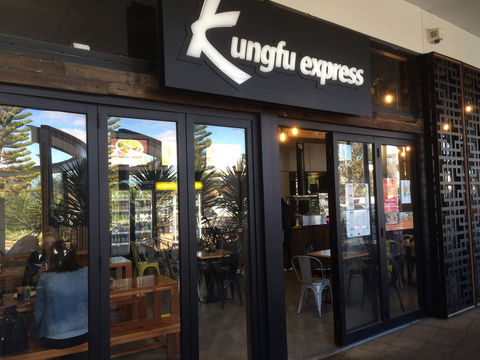 Kungfu Express - Holiday Find 0