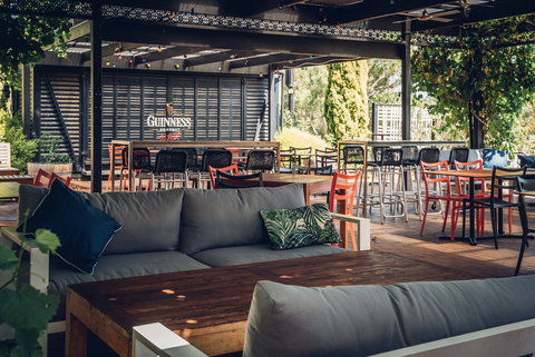 Mick O'Shea's - Holiday Find 0