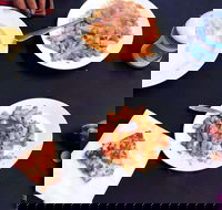 Peles Pizza  Pasta - Holiday Find