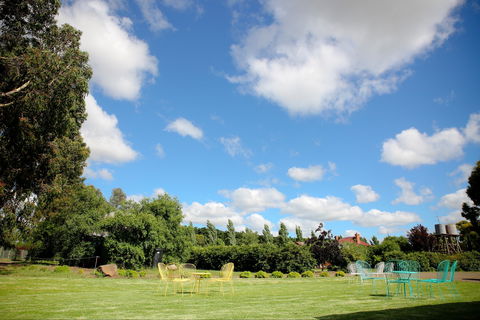 Pierrepoint Wines Cellar Door - Holiday Find 2