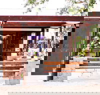 Vineyard Road Cellar Door - Holiday Find