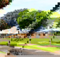 Badger Creek Blueberry Winery - Holiday Find