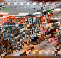 A Cafe Etc - Holiday Find