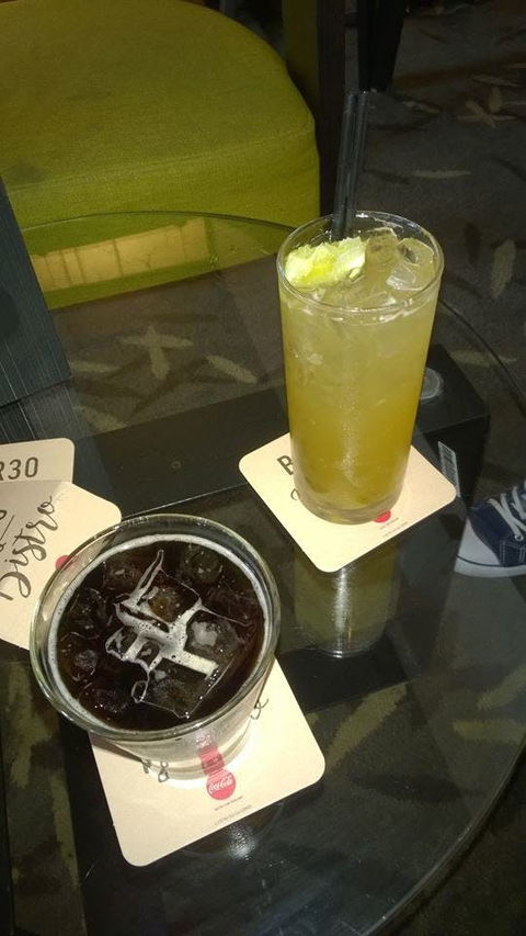 BAR:30 & Bistro - PARKROYAL - Holiday Find 0